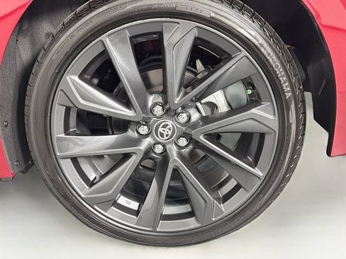 Used 2025 Toyota Corolla SE FWD image 31