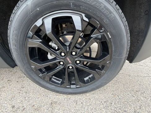 Used 2022 GMC Terrain SLE w/ Driver Convenience Package AWD/4WD image 36