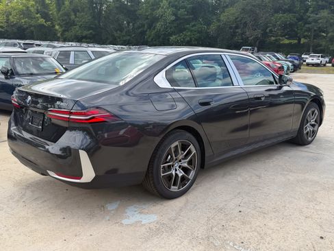 New 2027 BMW 530i xDrive AWD/4WD image 4