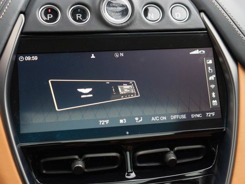 Used 2024 Aston Martin DBX 707 image 20