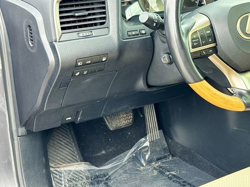 Used 2022 Lexus RX 450hL AWD w/ Premium Package image 17