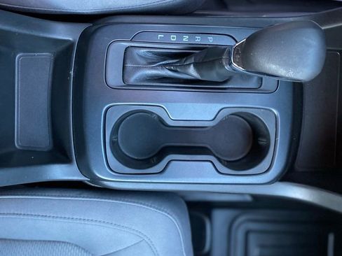 Used 2022 Chevrolet Colorado W/T image 24