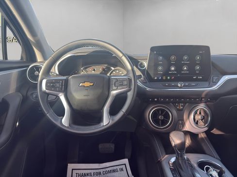Used 2023 Chevrolet Blazer LT image 14