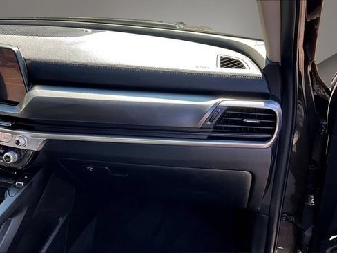 Used 2024 Kia Telluride S w/ S Sunroof Package AWD/4WD image 27