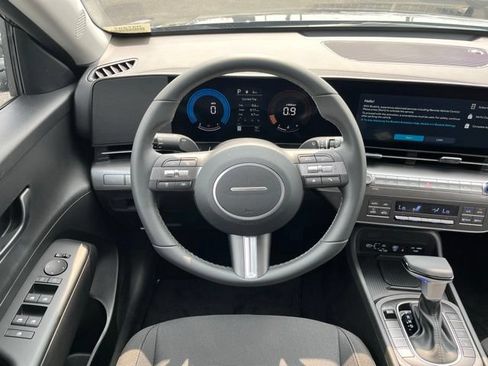 New 2026 Hyundai Kona SEL Sport FWD image 8