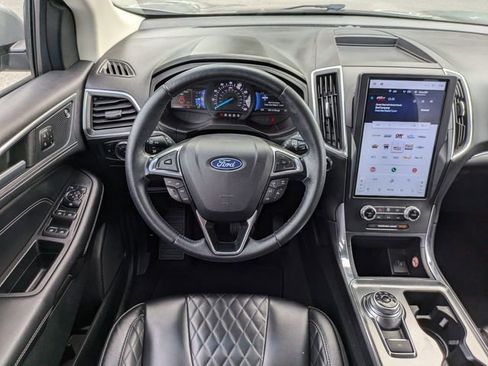 Used 2024 Ford Edge Titanium AWD/4WD image 21