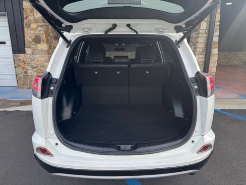 Used 2016 Toyota RAV4 SE AWD/4WD image 30