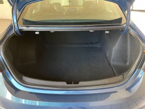 Used 2024 Chevrolet Malibu LT image 31