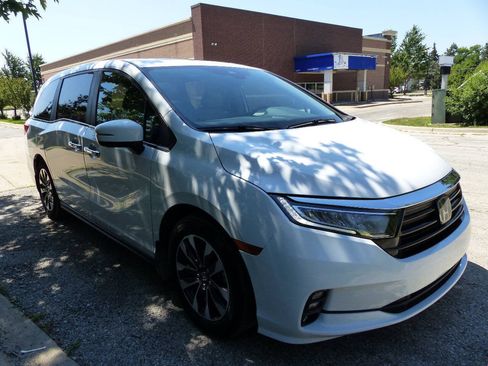 Used 2024 Honda Odyssey EX-L image 7