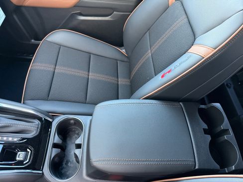 New 2026 GMC Canyon AT4 image 14