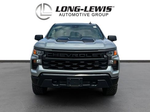 Used 2024 Chevrolet Silverado 1500 Custom Trail Boss w/ Dark Appearance Package AWD/4WD image 11