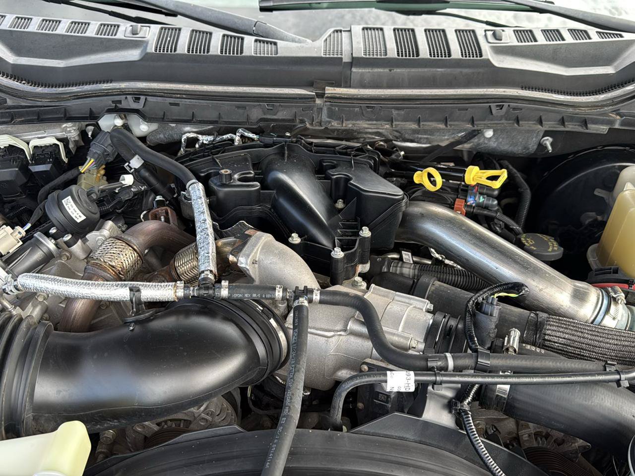 Used 2019 Ford F250 Platinum w/ Platinum Ultimate Package AWD/4WD image 29