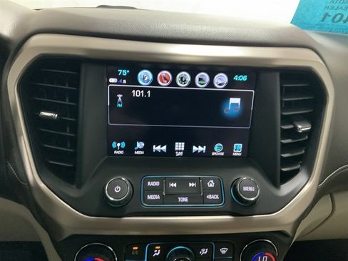 Used 2018 GMC Acadia Denali w/ Technology Package AWD/4WD image 30