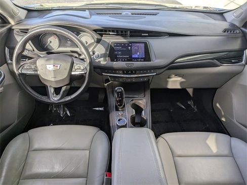 Used 2020 Cadillac XT4 Premium Luxury image 12