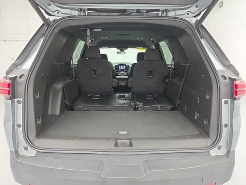 Used 2023 Chevrolet Traverse LT w/ Midnight/Sport Edition AWD/4WD image 53