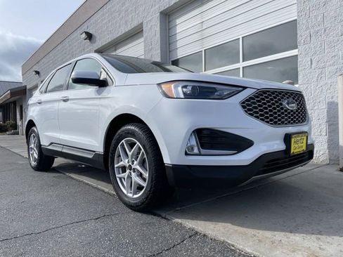 Used 2024 Ford Edge SEL w/ Convenience Package image 10