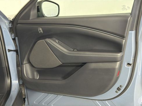 Used 2023 Ford Mustang Mach-E Select image 30