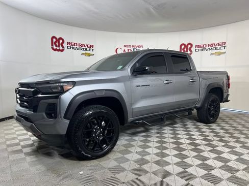 Used 2024 Chevrolet Colorado Z71 w/ LPO, Dark Essentials Package AWD/4WD image 3