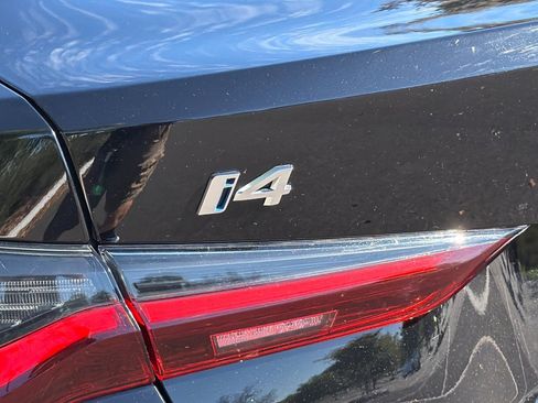 Certified 2025 BMW i4 eDrive40 image 38