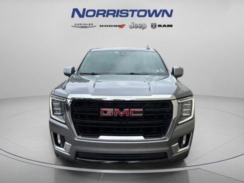 Used 2022 GMC Yukon SLE AWD/4WD image 2