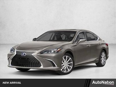 Used 2021 Lexus ES 300h Ultra Luxury w/ Accessory Package
