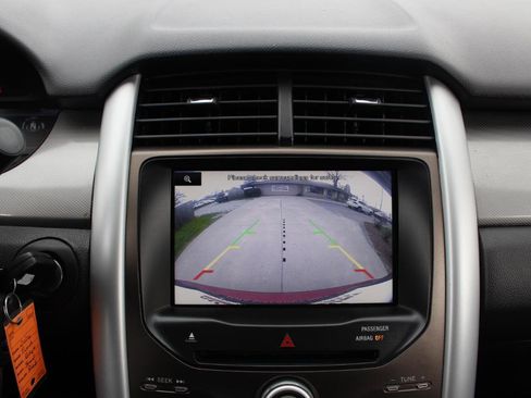 Used 2014 Ford Edge SEL w/ Equipment Group 205A FWD image 25