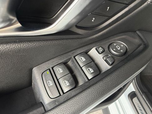 Used 2023 BMW M340i xDrive AWD/4WD image 32