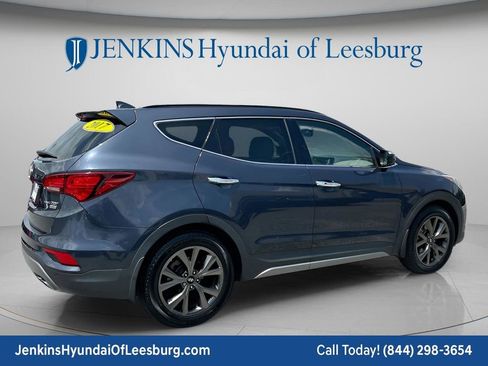 Used 2017 Hyundai Santa Fe Sport FWD image 5