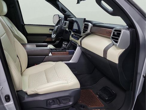 Used 2022 Toyota Tundra 1794 Edition AWD/4WD image 15