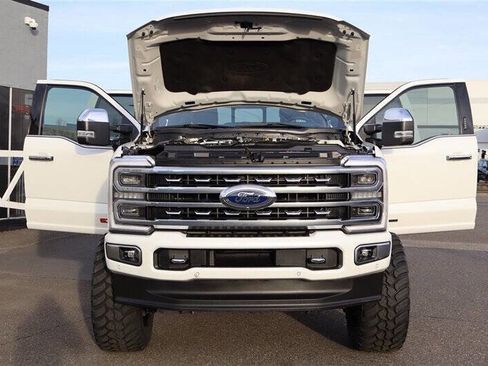 Used 2024 Ford F350 Platinum w/ FX4 Off-Road Package AWD/4WD image 39