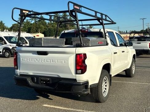 Used 2024 Chevrolet Colorado W/T w/ Safety Package RWD image 6