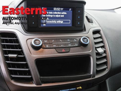 Used 2022 Ford Transit Connect XL FWD image 19