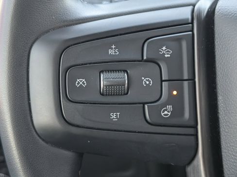 Used 2023 GMC Yukon AT4 w/ AT4 Premium Package image 24