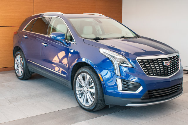 Used 2024 Cadillac XT5 Premium Luxury AWD/4WD image 5