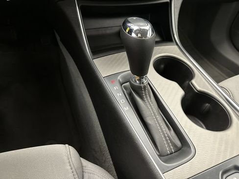 Used 2017 Chevrolet Impala LS FWD image 23
