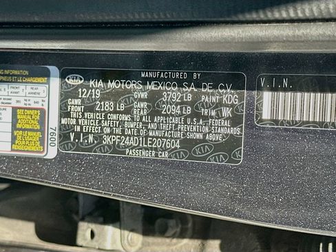 Used 2020 Kia Forte Sedan FWD image 29