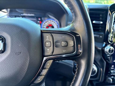 Used 2022 RAM 1500 Limited AWD/4WD image 15