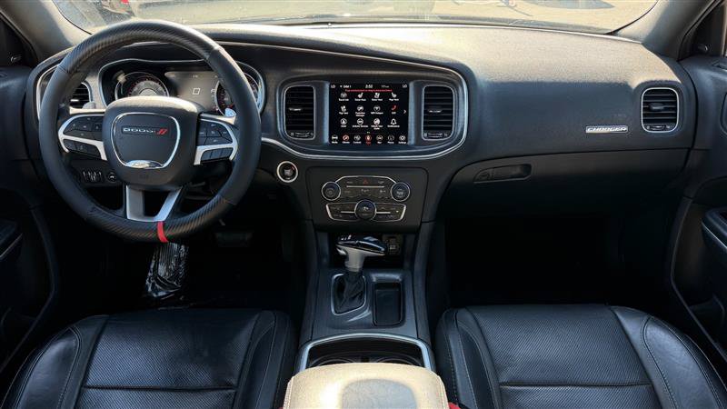 Used 2018 Dodge Charger R/T w/ Navigation & Travel Group RWD image 17