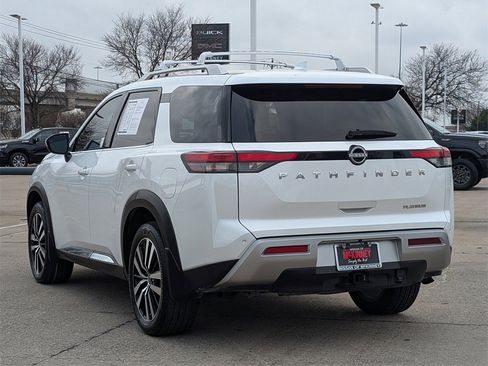 Certified 2025 Nissan Pathfinder Platinum w/ Cargo Package image 4