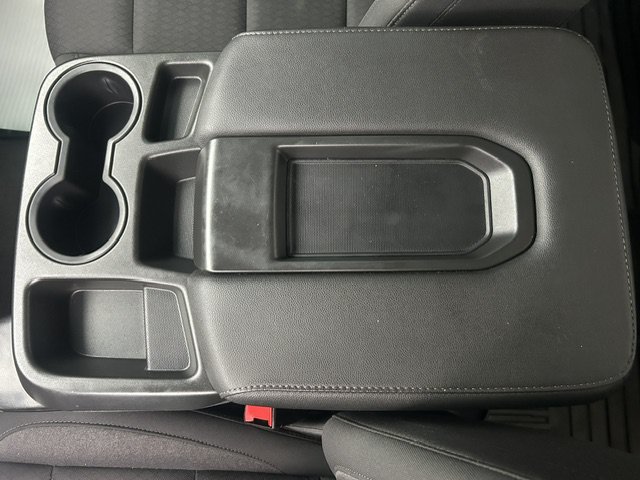 Used 2022 Chevrolet Silverado 1500 Custom AWD/4WD image 22