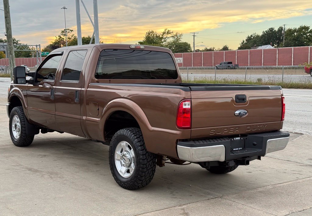 Used 2012 Ford F250 XLT w/ Snow Plow Prep Pkg AWD/4WD image 10