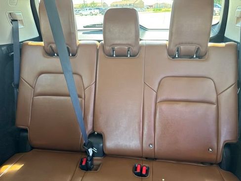 Used 2023 Nissan Pathfinder Platinum AWD/4WD image 25