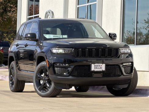 New 2025 Jeep Grand Cherokee Limited image 2