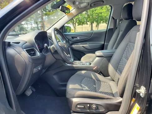 Used 2019 Chevrolet Equinox LT FWD image 18
