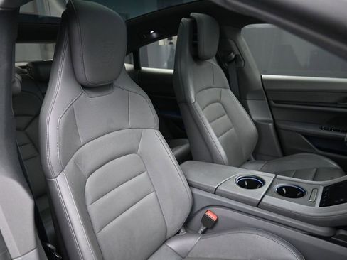 Certified 2021 Porsche Taycan 4S AWD/4WD image 30