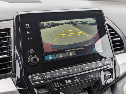 Used 2024 Honda Odyssey EX-L image 29