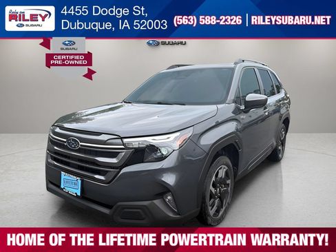 Used 2025 Subaru Forester Premium AWD/4WD image 1
