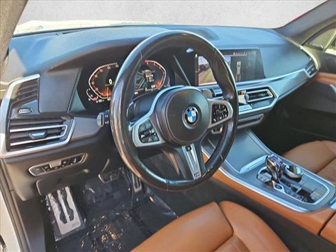 Used 2019 BMW X5 xDrive50i w/ M Sport Package image 10