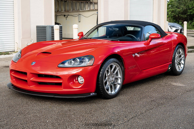 Used 2003 Dodge Viper SRT-10 RWD image 21