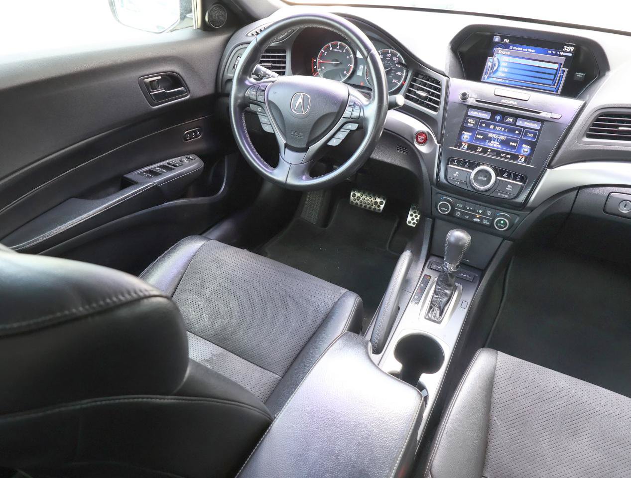 Used 2016 Acura ILX FWD image 15